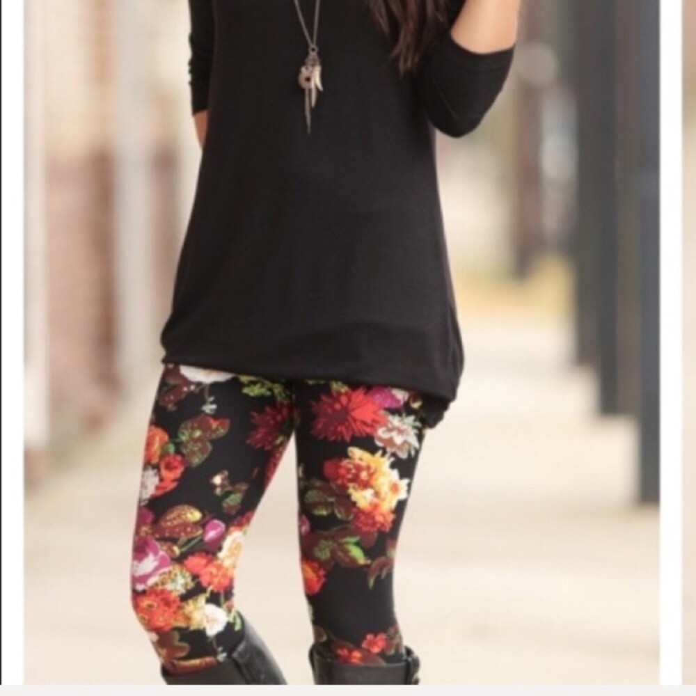 LAST ONE 💕Floral Leggins